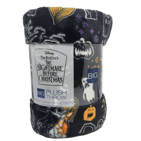 Nightmare Before Christmas Plush Fuzzy Soft Throw Blanket - Picture 3 of 4